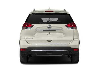 2018 Nissan Rogue, $12330. Photo 8