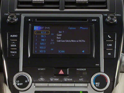 2012 Toyota Camry, $12477. Photo 9