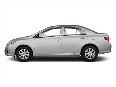 2010 Toyota Corolla, $10921. Photo 3