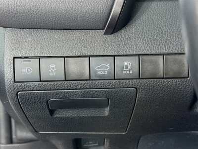 2021 Toyota Camry, $23977. Photo 10