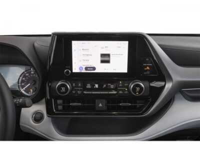 2025 Toyota Highlander, $0. Photo 9