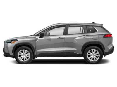 2023 Toyota Corolla Cross, $24048. Photo 3