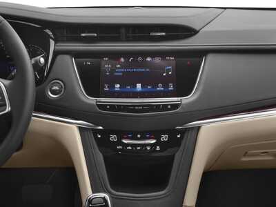 2018 Cadillac XT5, $18736. Photo 10