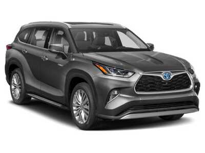 2021 Toyota Highlander, $44747. Photo 6