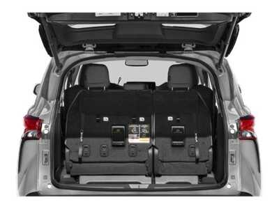 2024 Toyota Sienna, $45632. Photo 11