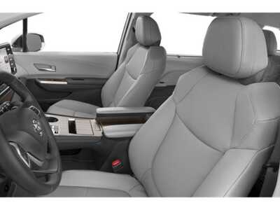 2024 Toyota Sienna, $45632. Photo 9