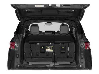 2023 Toyota Sienna, $38874. Photo 11