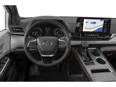 2023 Toyota Sienna, $38874. Photo 7