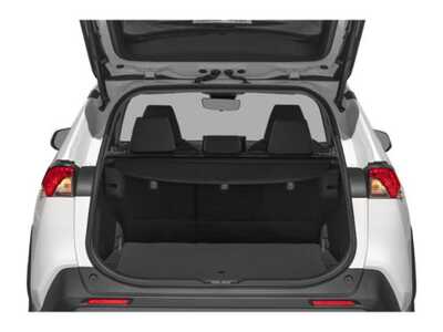 2022 Toyota RAV4, $29477. Photo 11