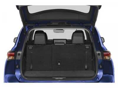 2025 Toyota Highlander, $0. Photo 11