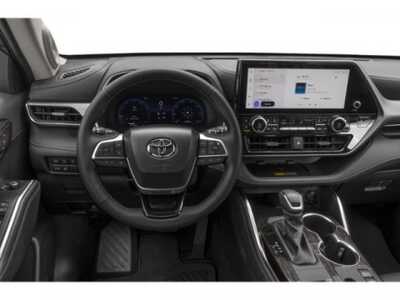 2025 Toyota Highlander, $0. Photo 6