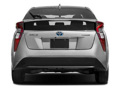 2018 Toyota Prius, $19688. Photo 5