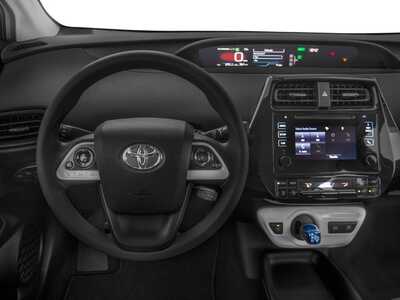 2018 Toyota Prius, $19688. Photo 7