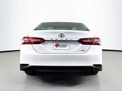 2019 Toyota Camry, $27477. Photo 6