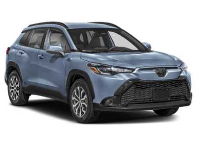 2023 Toyota Corolla Cross, $29943. Photo 6