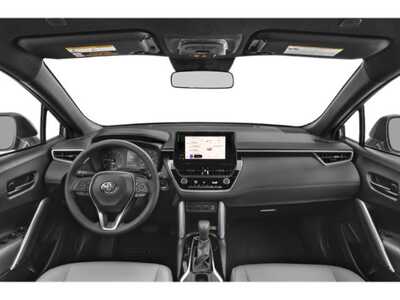 2023 Toyota Corolla Cross, $29943. Photo 8