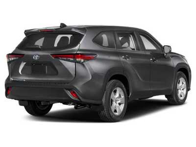 2023 Toyota Highlander, $37540. Photo 2