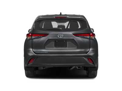 2023 Toyota Highlander, $37540. Photo 5