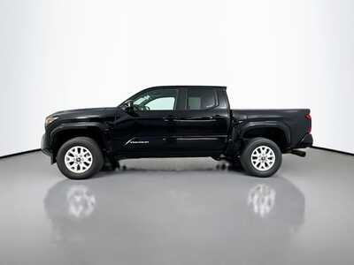 2024 Toyota Tacoma, $38977. Photo 4