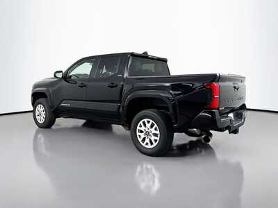 2024 Toyota Tacoma, $38977. Photo 5