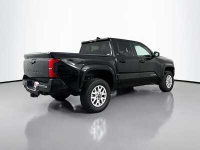 2024 Toyota Tacoma, $38977. Photo 7