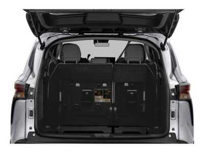 2025 Toyota Sienna, $0. Photo 10