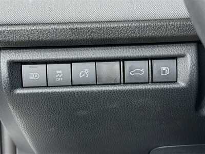 2025 Toyota Camry, $0. Photo 10