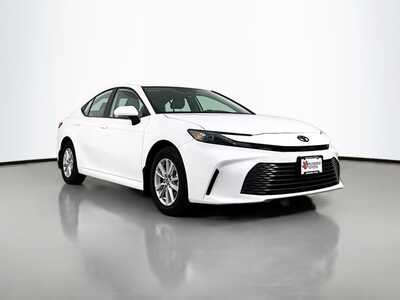 2025 Toyota Camry, $0. Photo 1