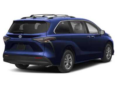 2026 Toyota Sienna, $51000. Photo 2