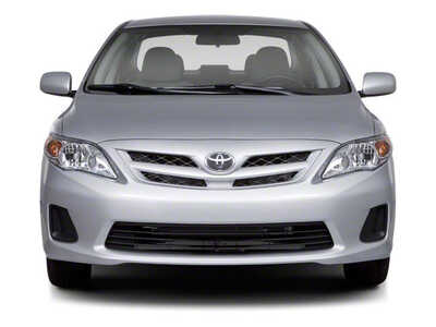 2013 Toyota Corolla, $10977. Photo 4