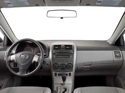 2013 Toyota Corolla, $10977. Photo 7