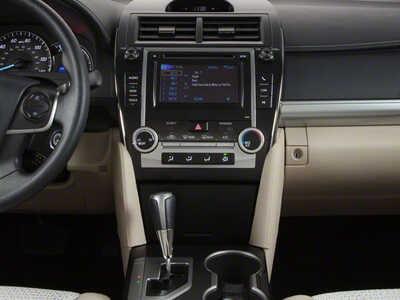 2012 Toyota Camry, $12147. Photo 10