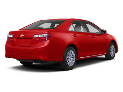 2012 Toyota Camry, $12147. Photo 2