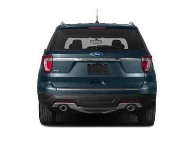 2018 Ford Explorer, $18868. Photo 5