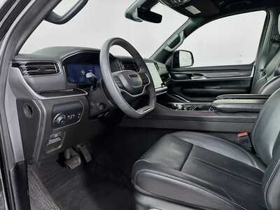 2022 Jeep Wagoneer, $0. Photo 9