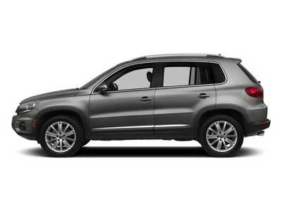 2016 Volkswagen Tiguan, $7977. Photo 3