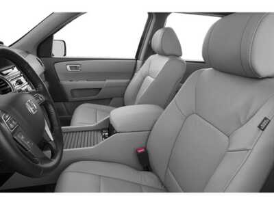 2015 Honda Pilot, $9960. Photo 8
