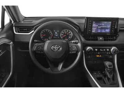 2022 Toyota RAV4, $35654. Photo 7