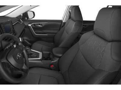 2022 Toyota RAV4, $35654. Photo 9