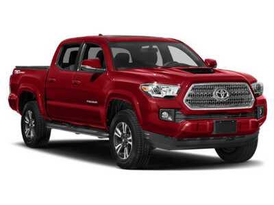 2018 Toyota Tacoma, $37477. Photo 6