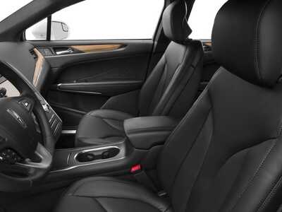 2017 Lincoln MKC, $16977. Photo 9