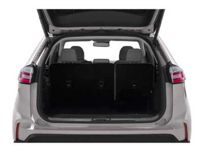 2020 Ford Edge, $20977. Photo 11