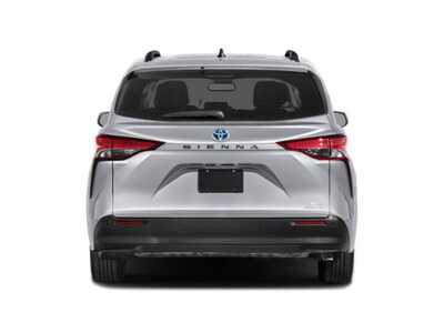 2022 Toyota Sienna, $40977. Photo 5