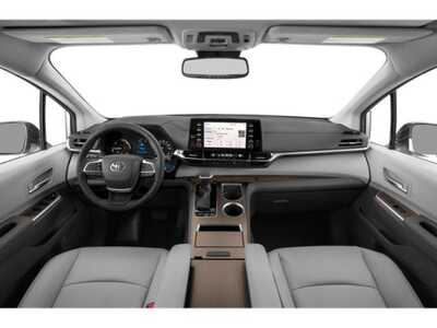 2022 Toyota Sienna, $40977. Photo 8