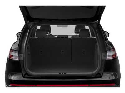 2019 Lincoln Nautilus, $20977. Photo 11