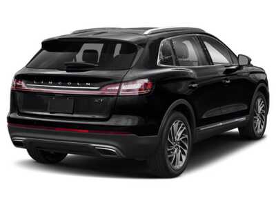 2019 Lincoln Nautilus, $20977. Photo 2