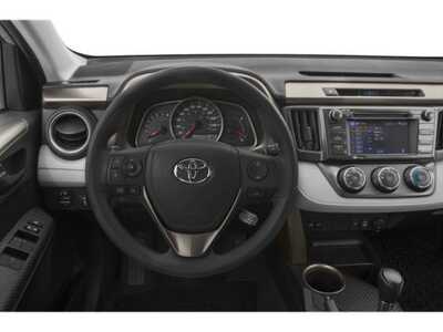 2015 Toyota RAV4, $19477. Photo 6