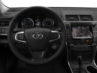 2017 Toyota Camry, $14977. Photo 7