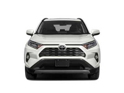 2019 Toyota RAV4, $26977. Photo 4