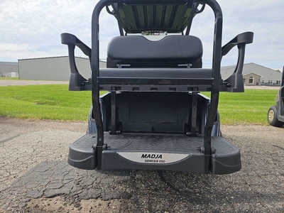 2020 E-z-go RXV EFI, $9995. Photo 12